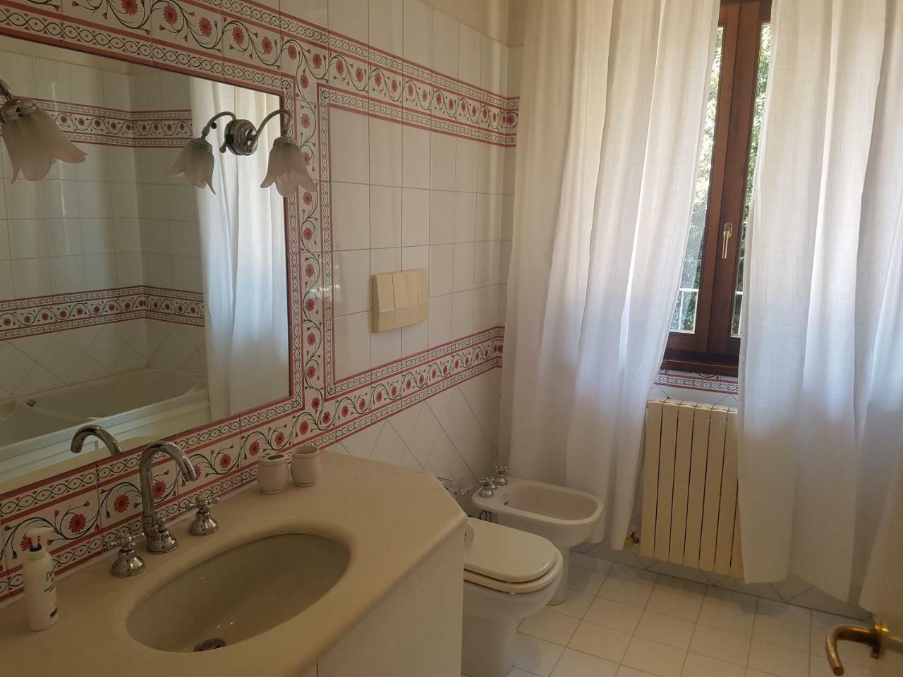 B&B La Casa Di Rita Porto San Giorgio Rum bild